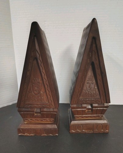 Pair hand carved fijian - carved,